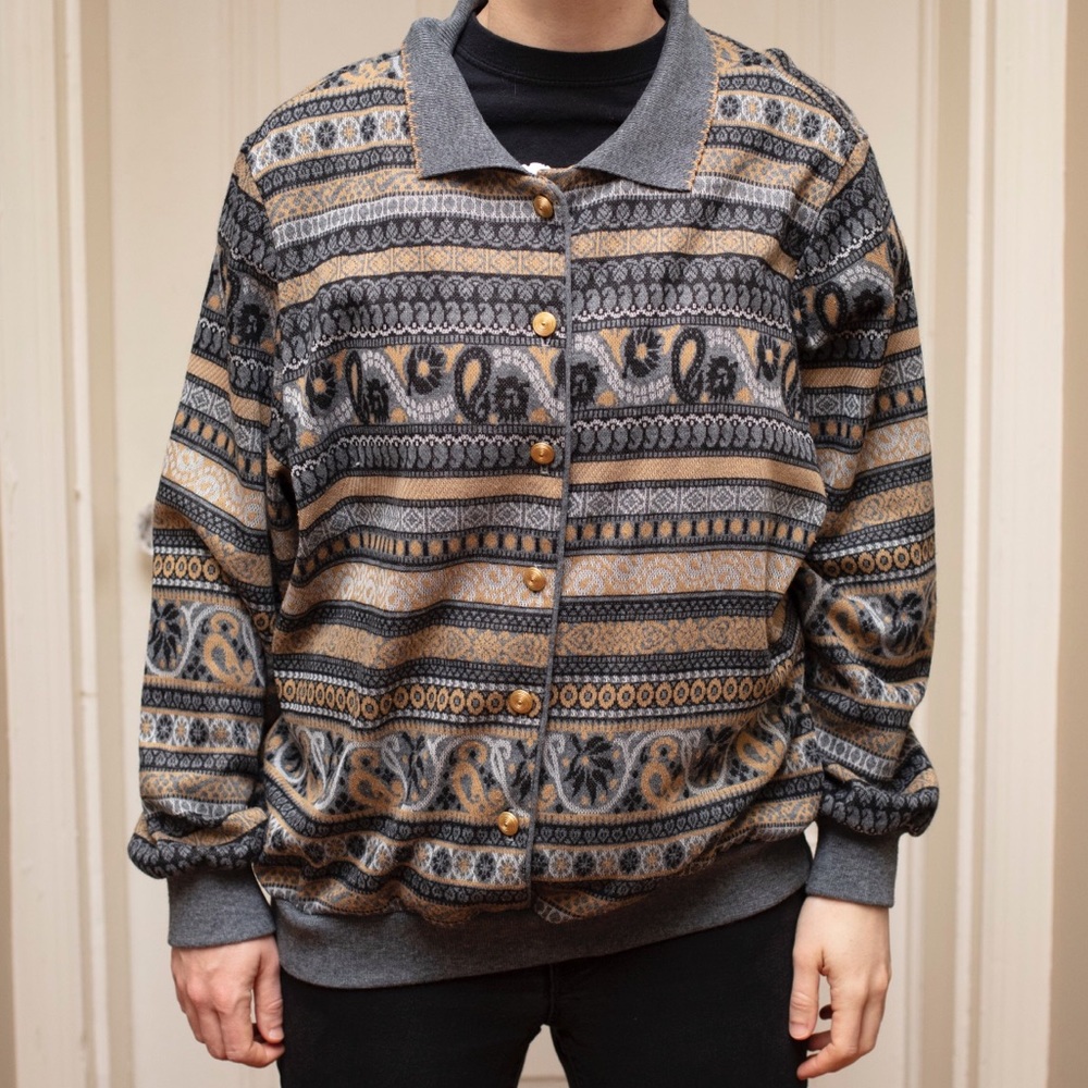 Vintage Tapestry Button Up